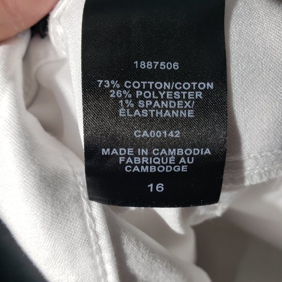 Nygard Skinny Crop - Picture 6 of 6